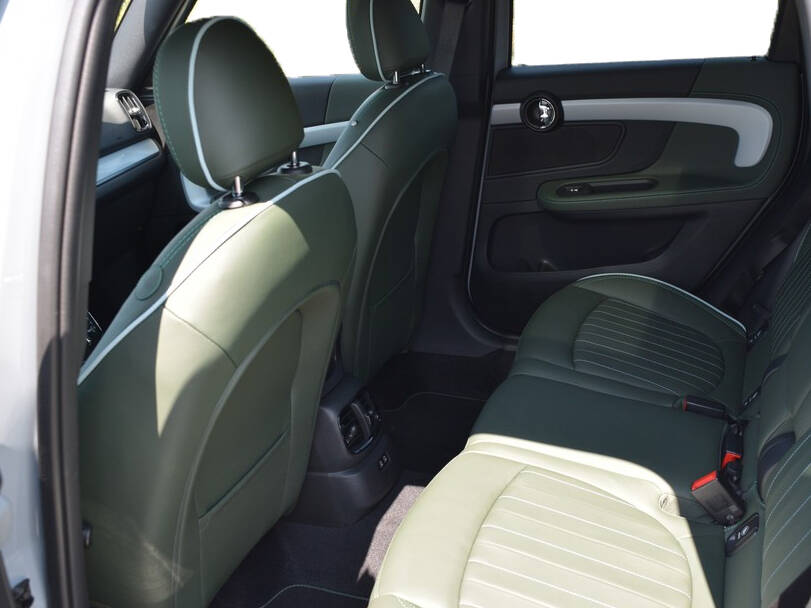 mini countryman IMAGE