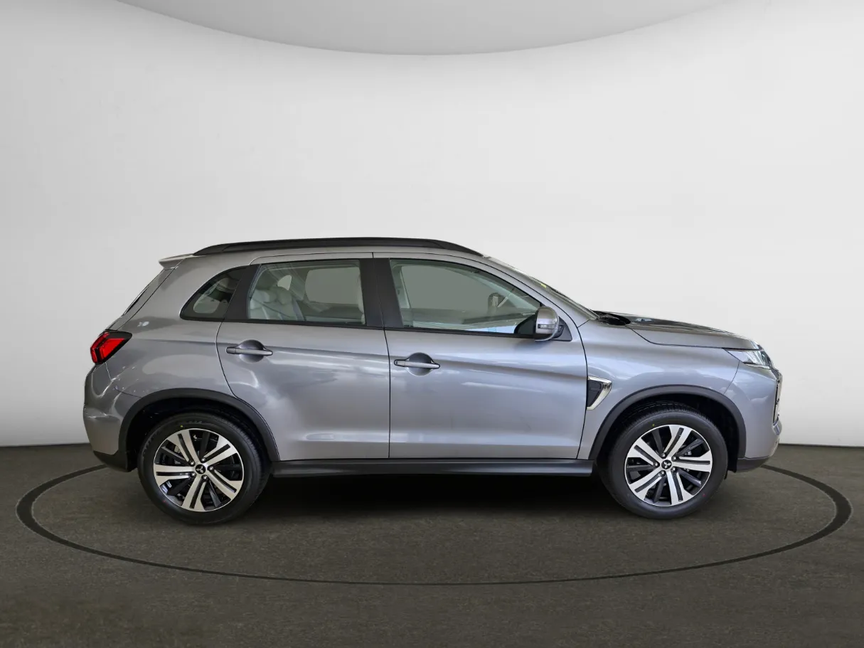 mitsubishi asx IMAGE