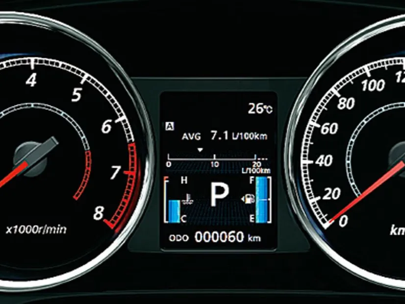 mitsubishi attrage IMAGE