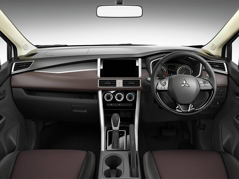 mitsubishi xpander IMAGE