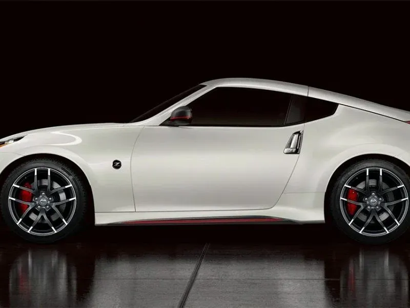 nissan 370z IMAGE