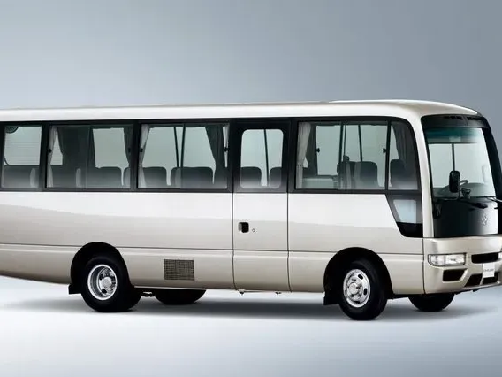 makes.nissan models.civilian IMAGE