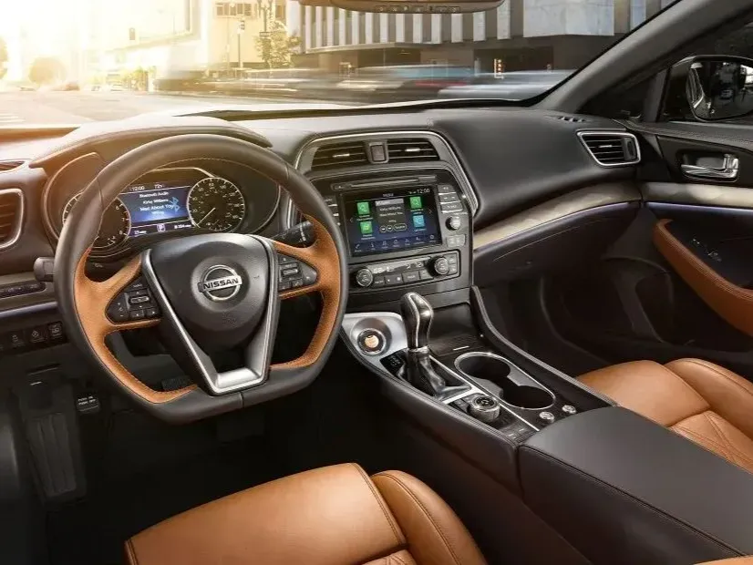 nissan maxima IMAGE