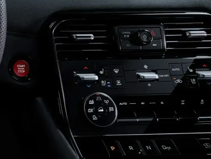 makes.nissan model_series.patrol IMAGE