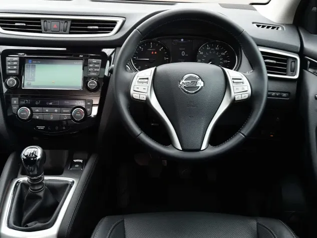 nissan qashqai IMAGE