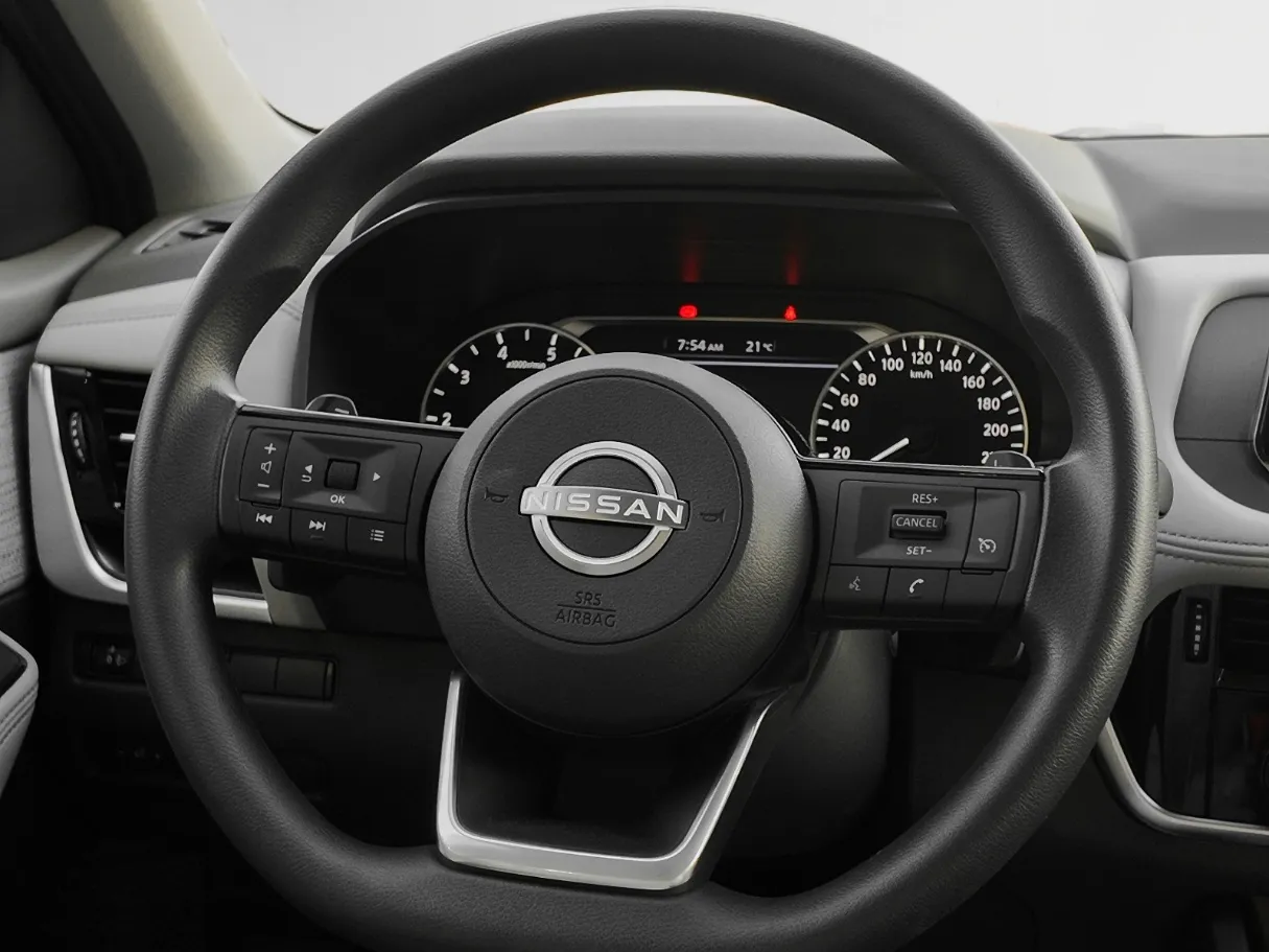 nissan x-trail IMAGE