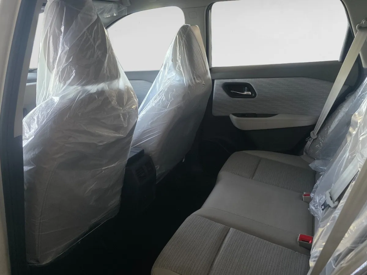 nissan x-trail IMAGE