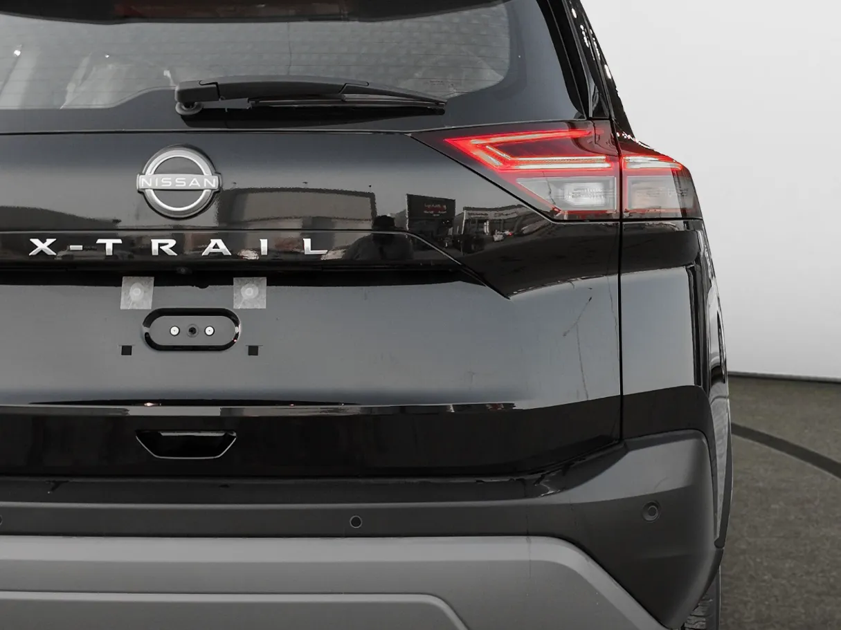 nissan x-trail IMAGE