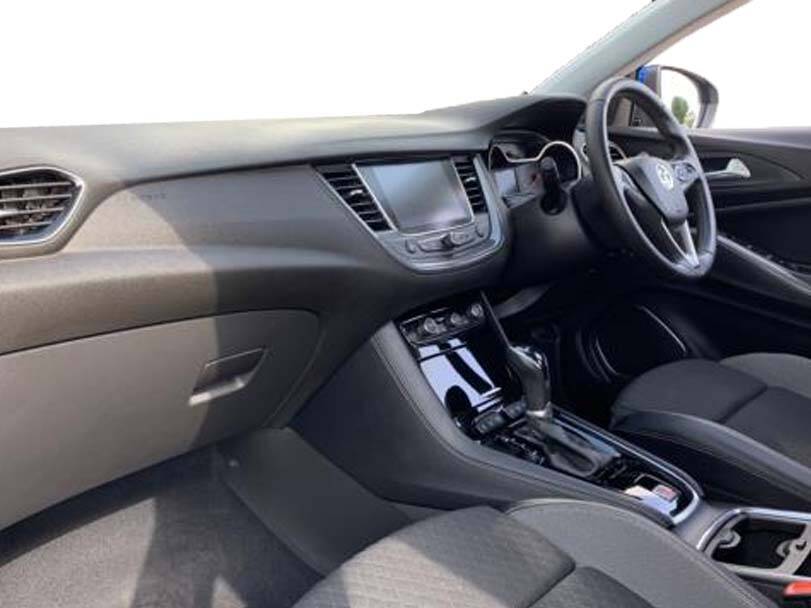 opel grandland-x IMAGE