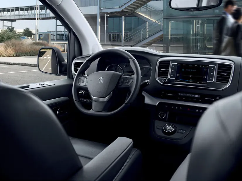 makes.peugeot models.traveller IMAGE