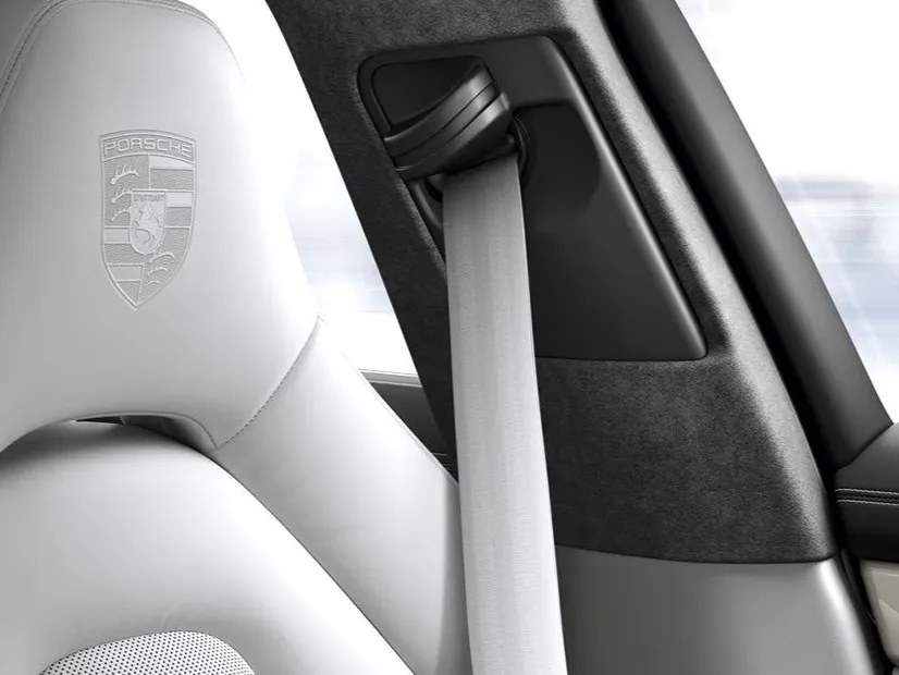 makes.porsche model_series.panamera IMAGE