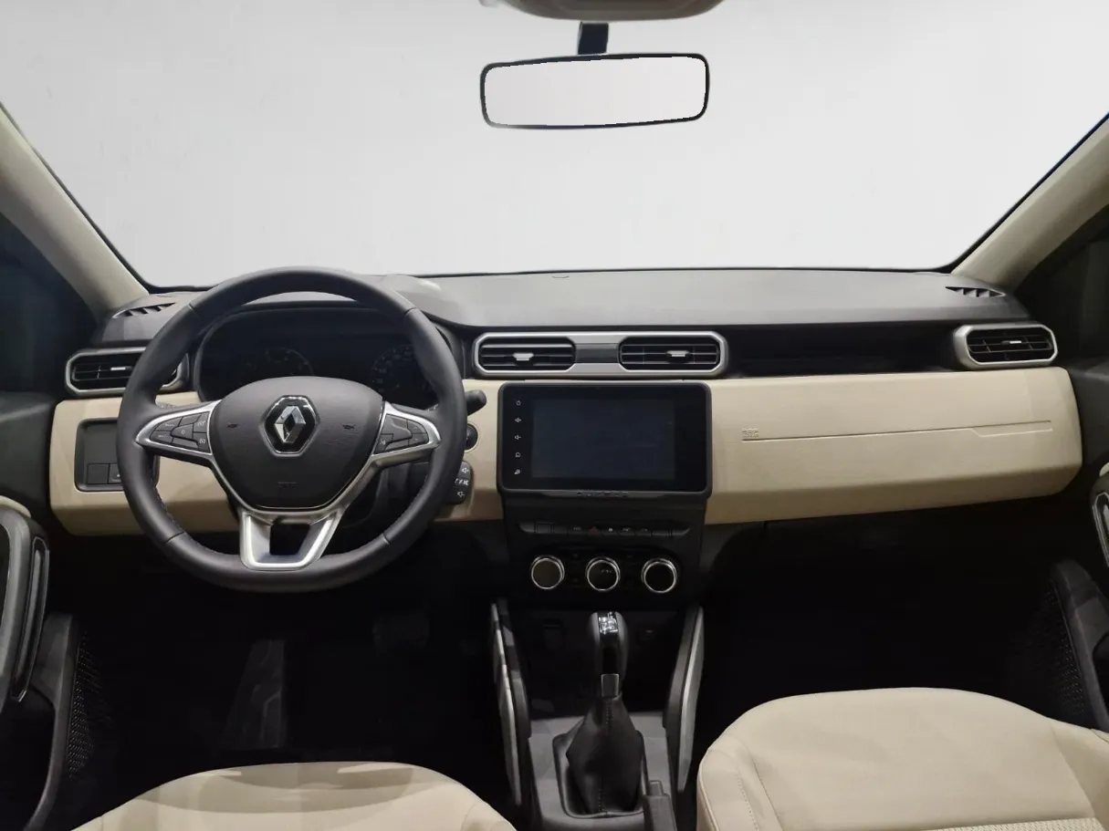 renault duster IMAGE