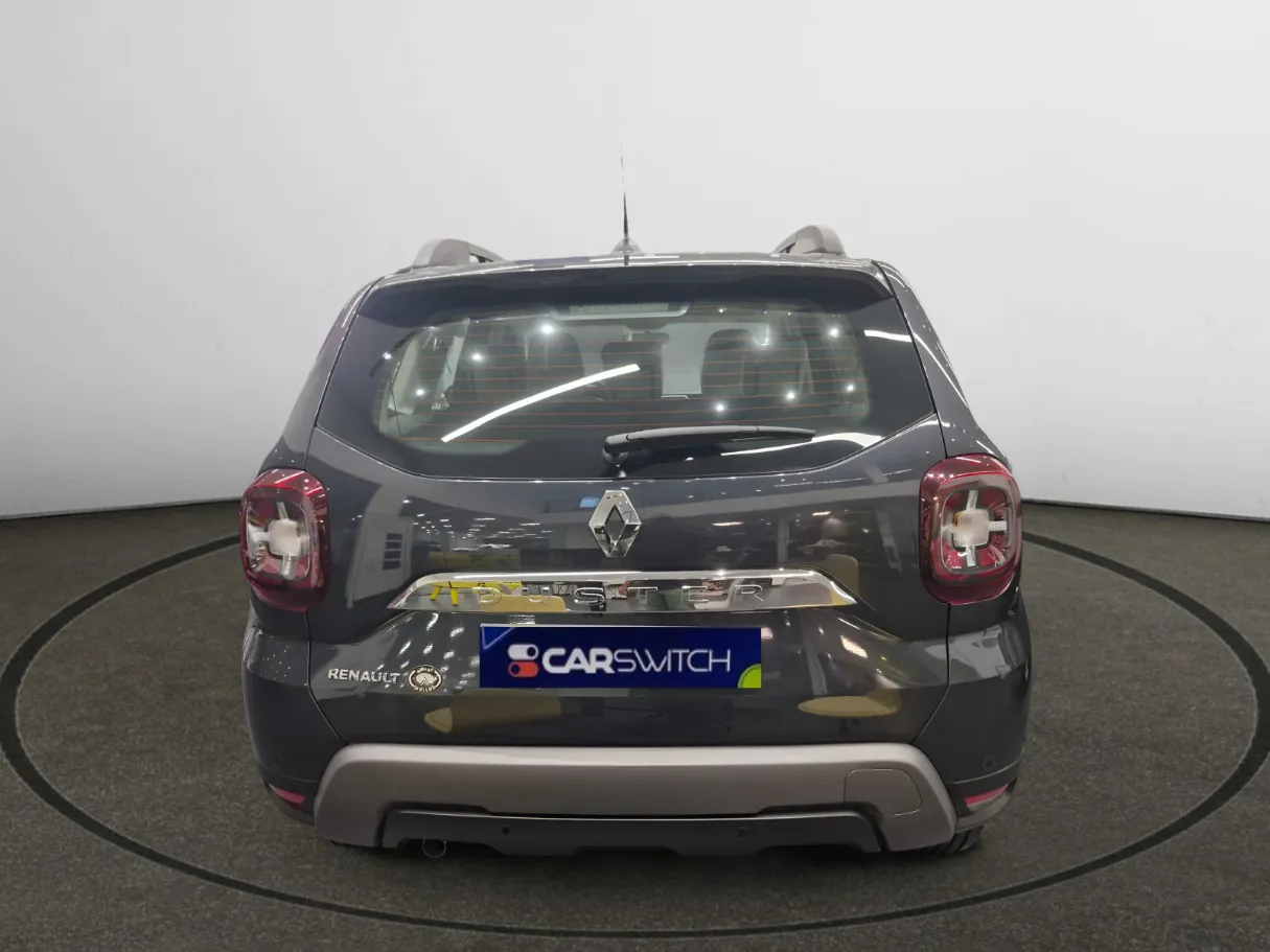 renault duster IMAGE