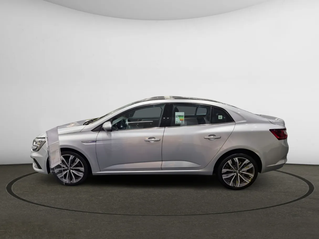 renault megane IMAGE