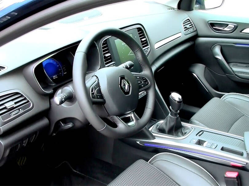 renault megane IMAGE