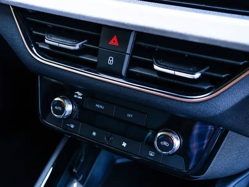 makes.skoda models.kamiq IMAGE