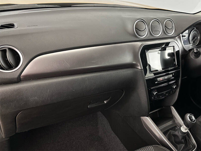 Suzuki Vitara 1.6L GLX+ 2WD