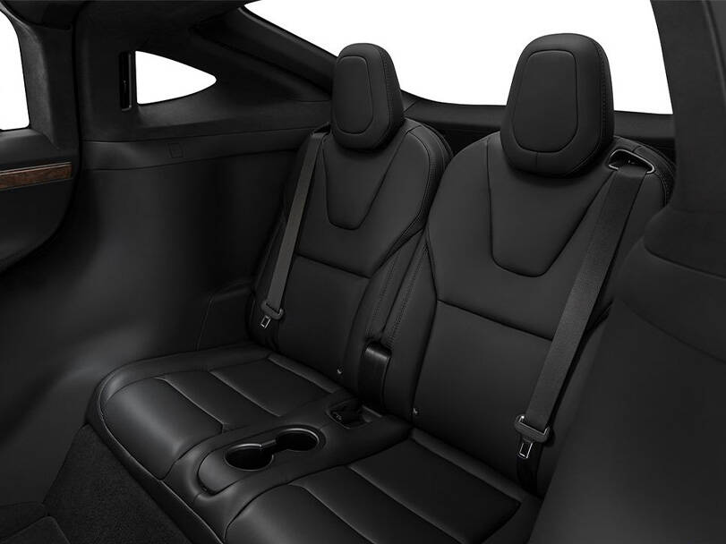 makes.tesla models.model-x IMAGE