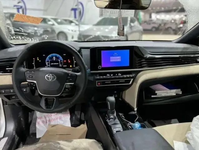 toyota camry IMAGE