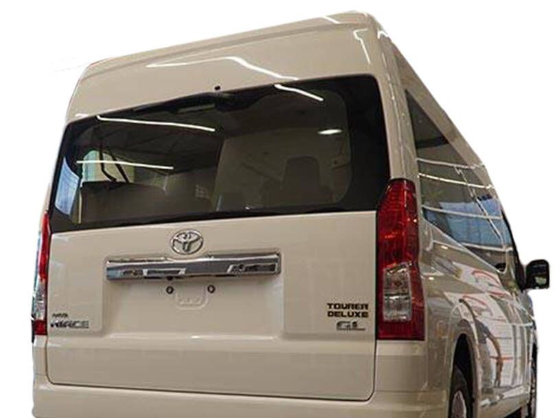 toyota hiace IMAGE