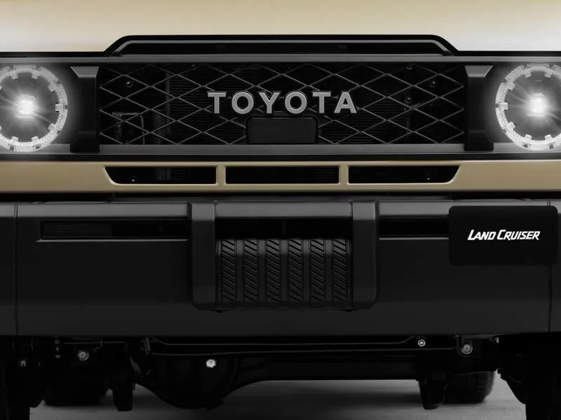 toyota land-cruiser-pickup IMAGE