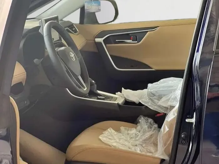 makes.toyota models.rav-4 IMAGE