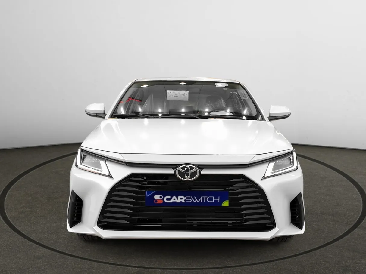 toyota yaris IMAGE