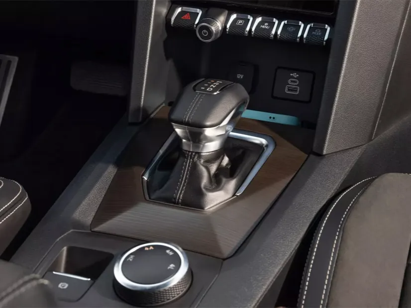 makes.volkswagen models.amarok IMAGE