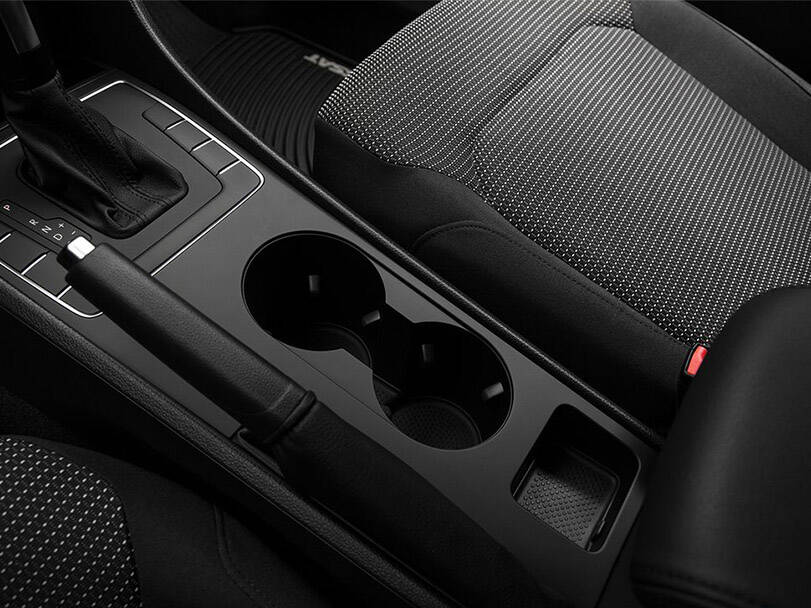 volkswagen passat IMAGE