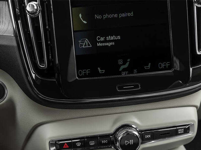 makes.volvo models.xc40 IMAGE