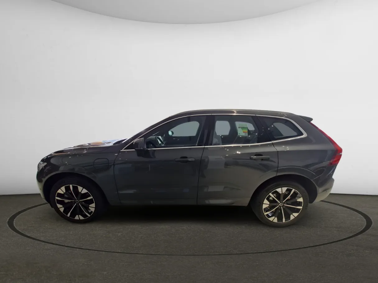 volvo xc60 IMAGE