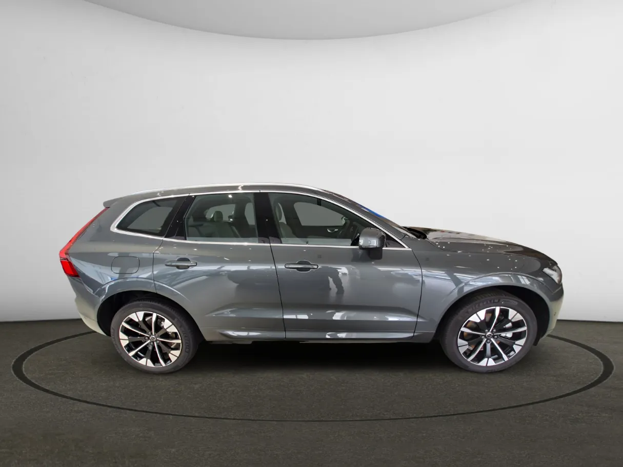 volvo xc60 IMAGE