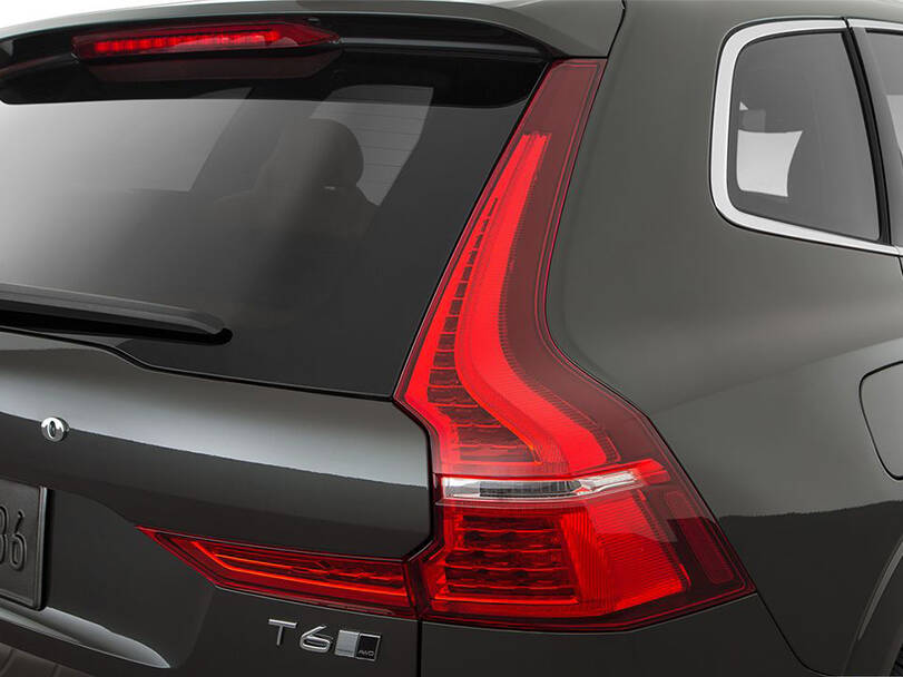 makes.volvo models.xc60 IMAGE