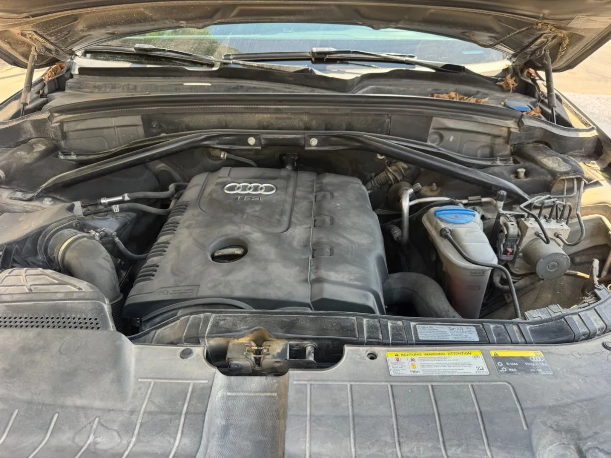 Car image 23