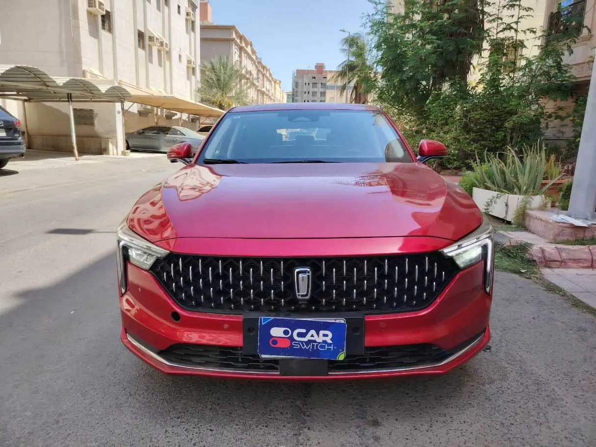Car image 2