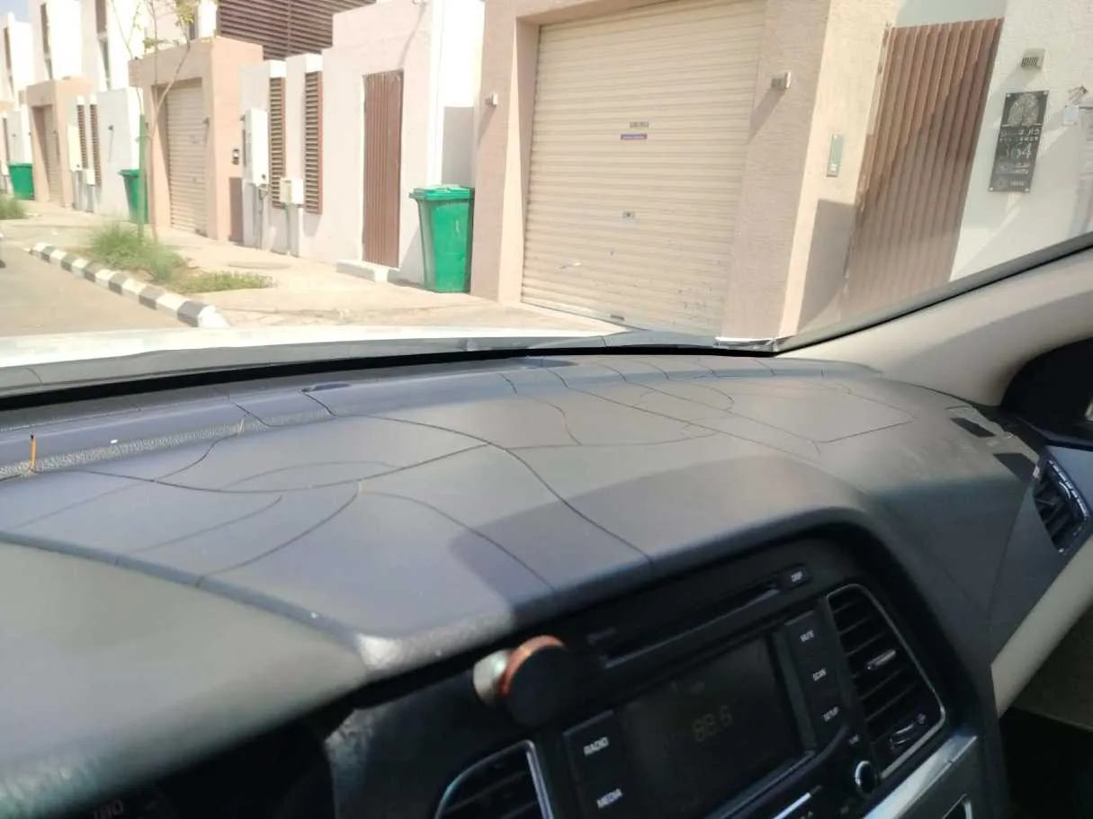 Car image 39