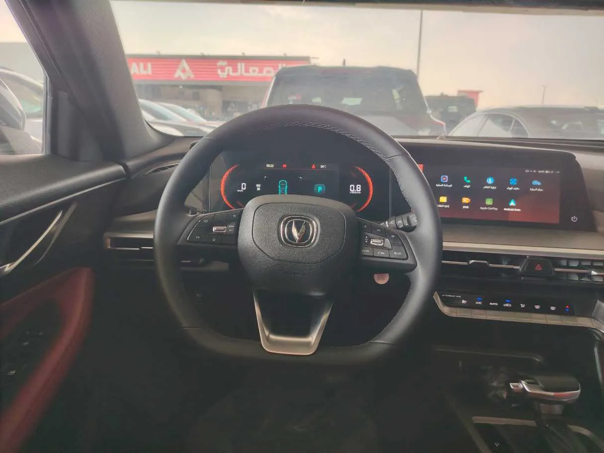 Car image 26