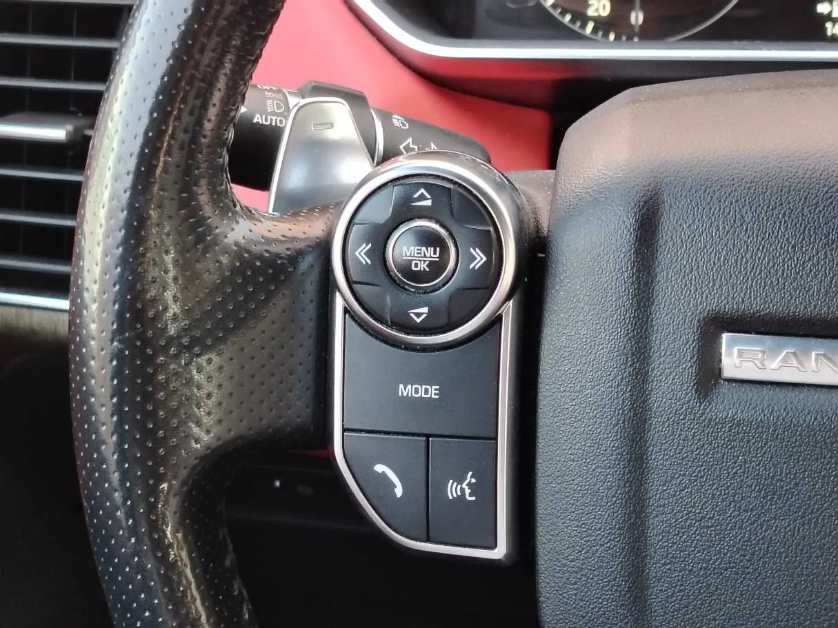 Car image 36