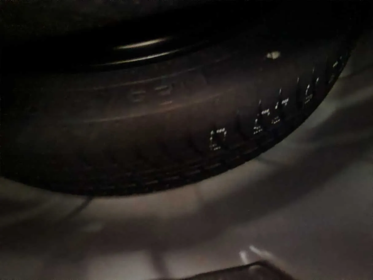 Car image 38