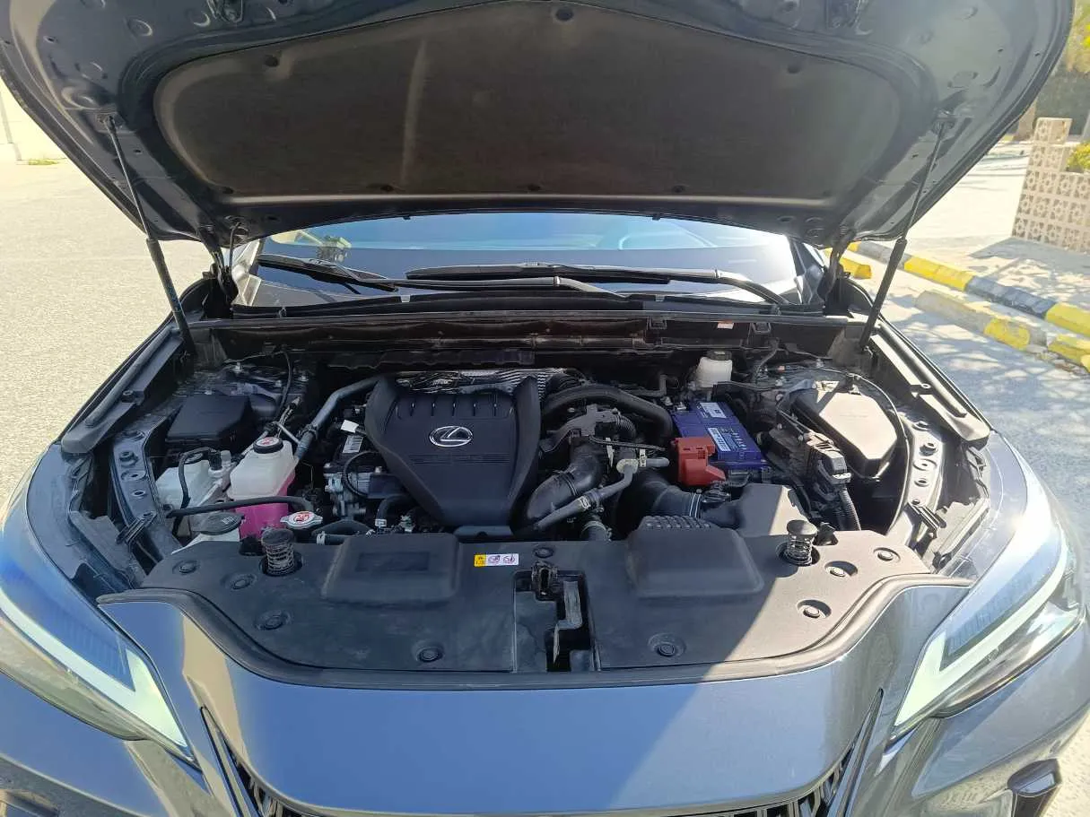 Car image 39