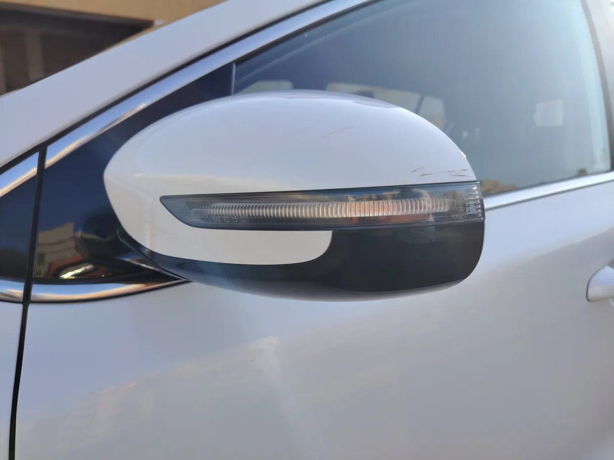 Car image 31