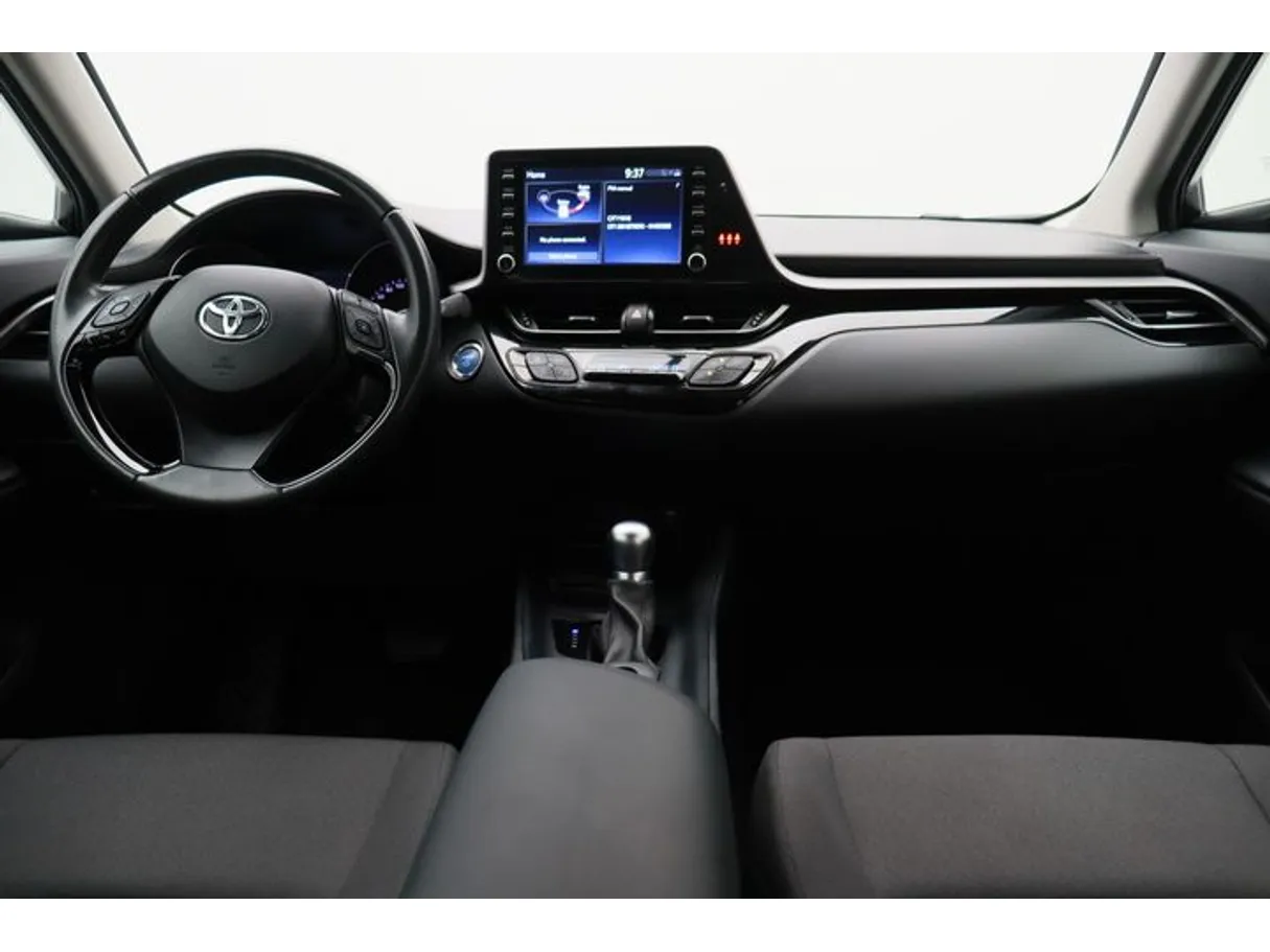 Car image 14