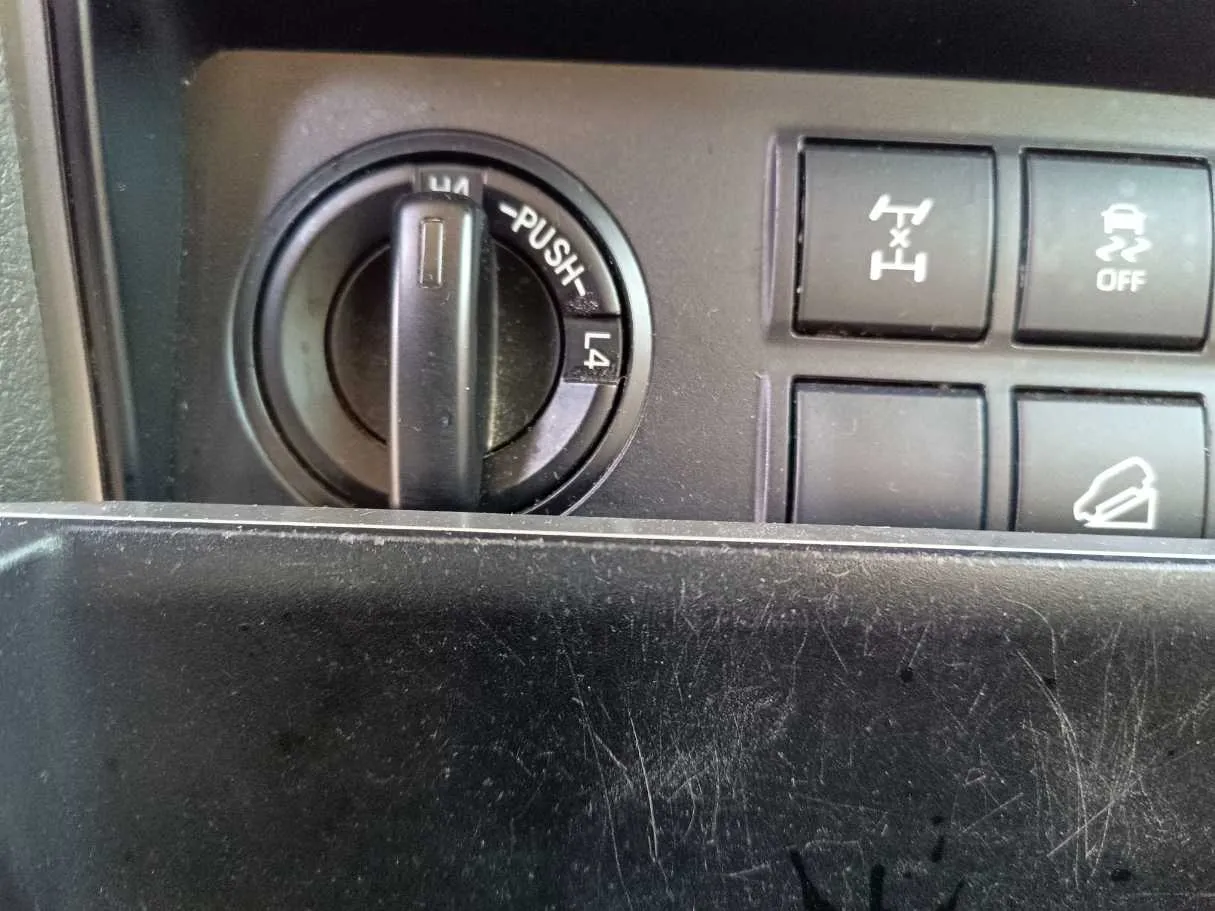 Car image 31
