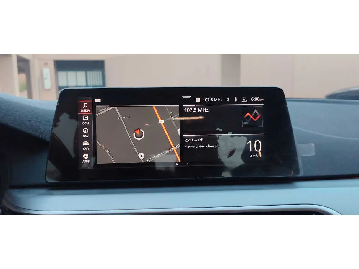 Car image 19