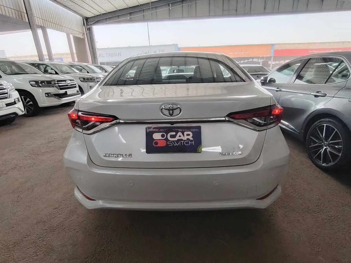 Car image 6