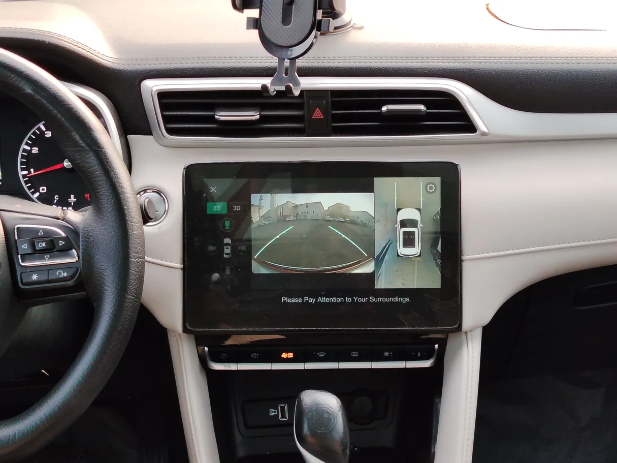 Car image 20