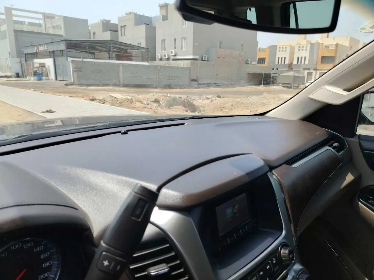 Car image 36