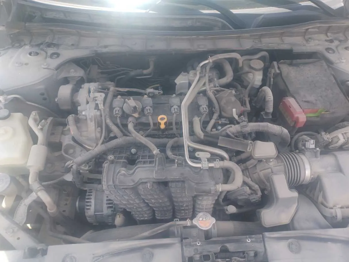 Car image 23