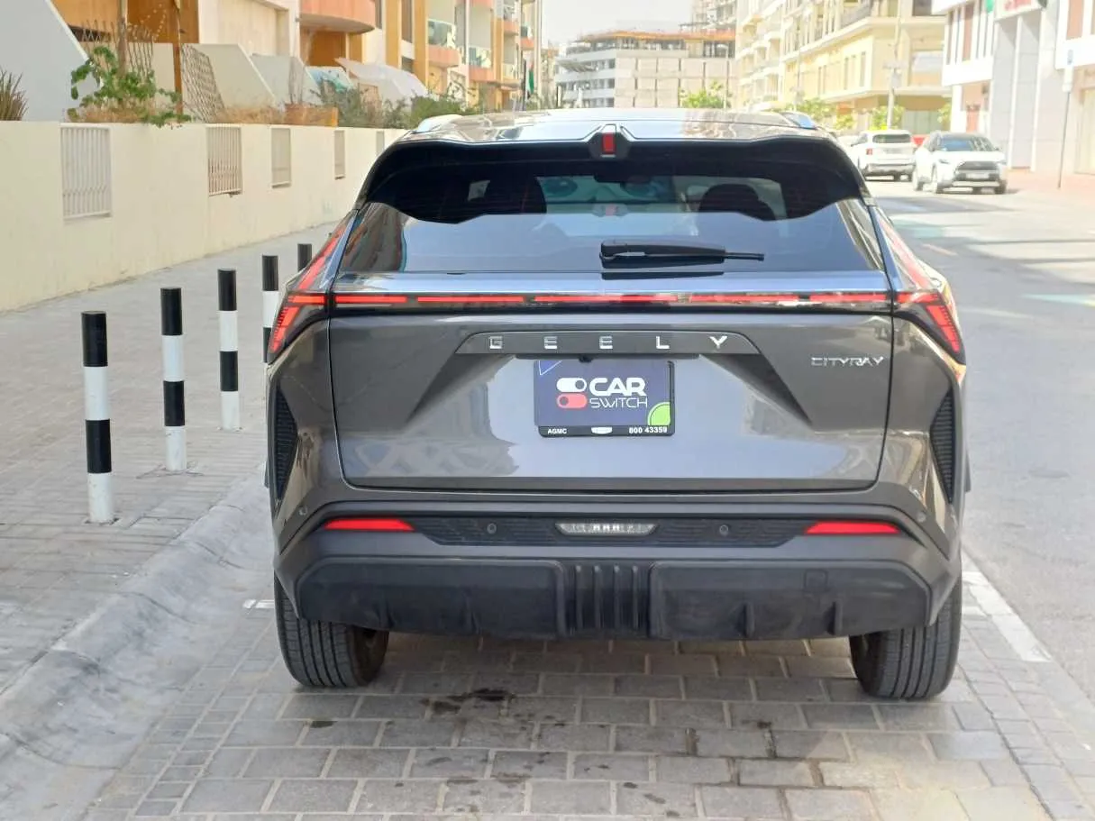 Car image 6