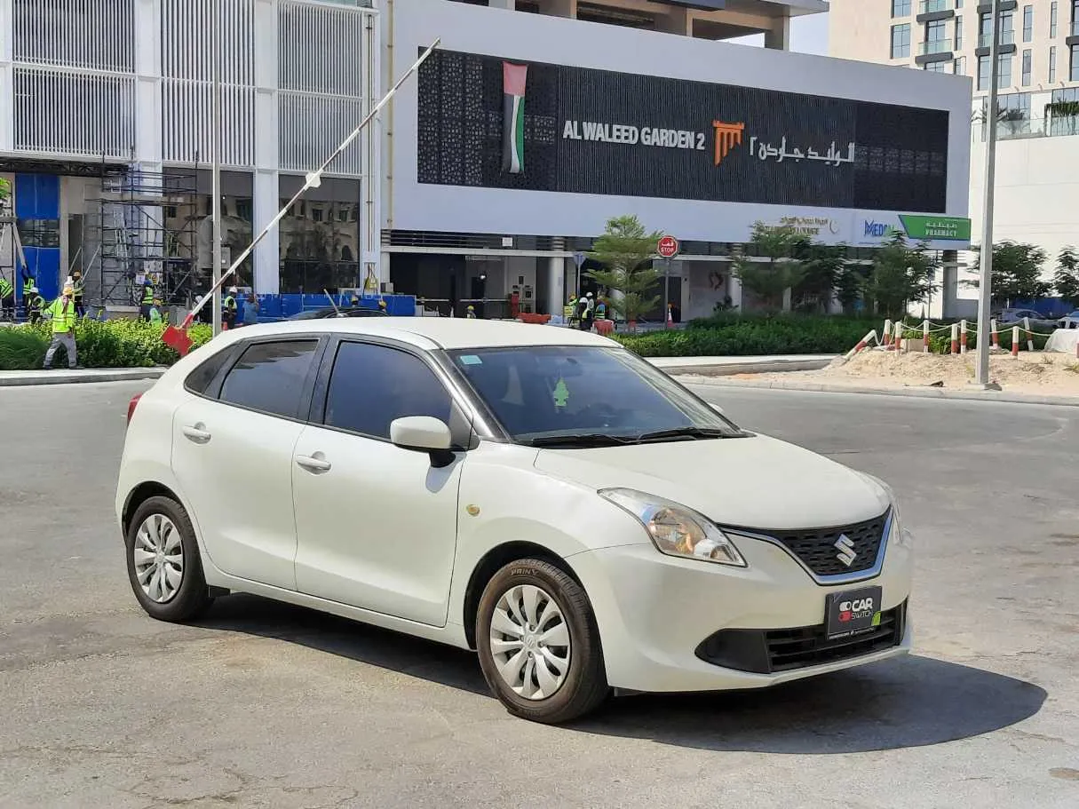 Car image 3